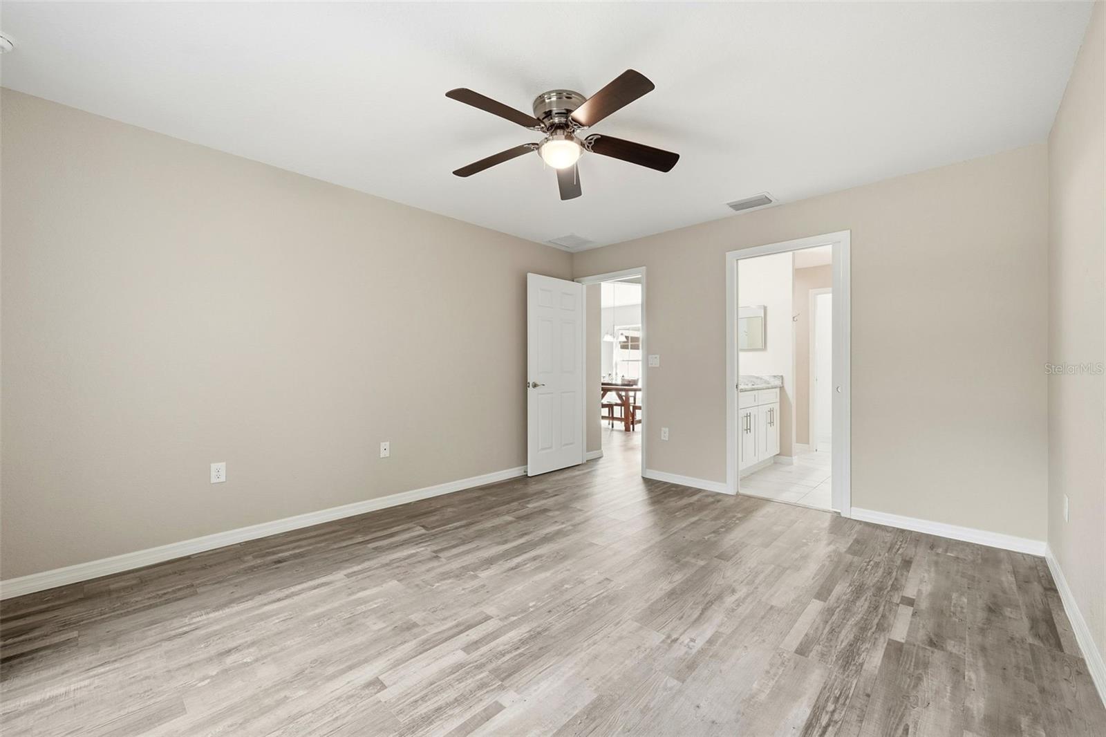 Image 14 of 51 For 10286 Gardner Way