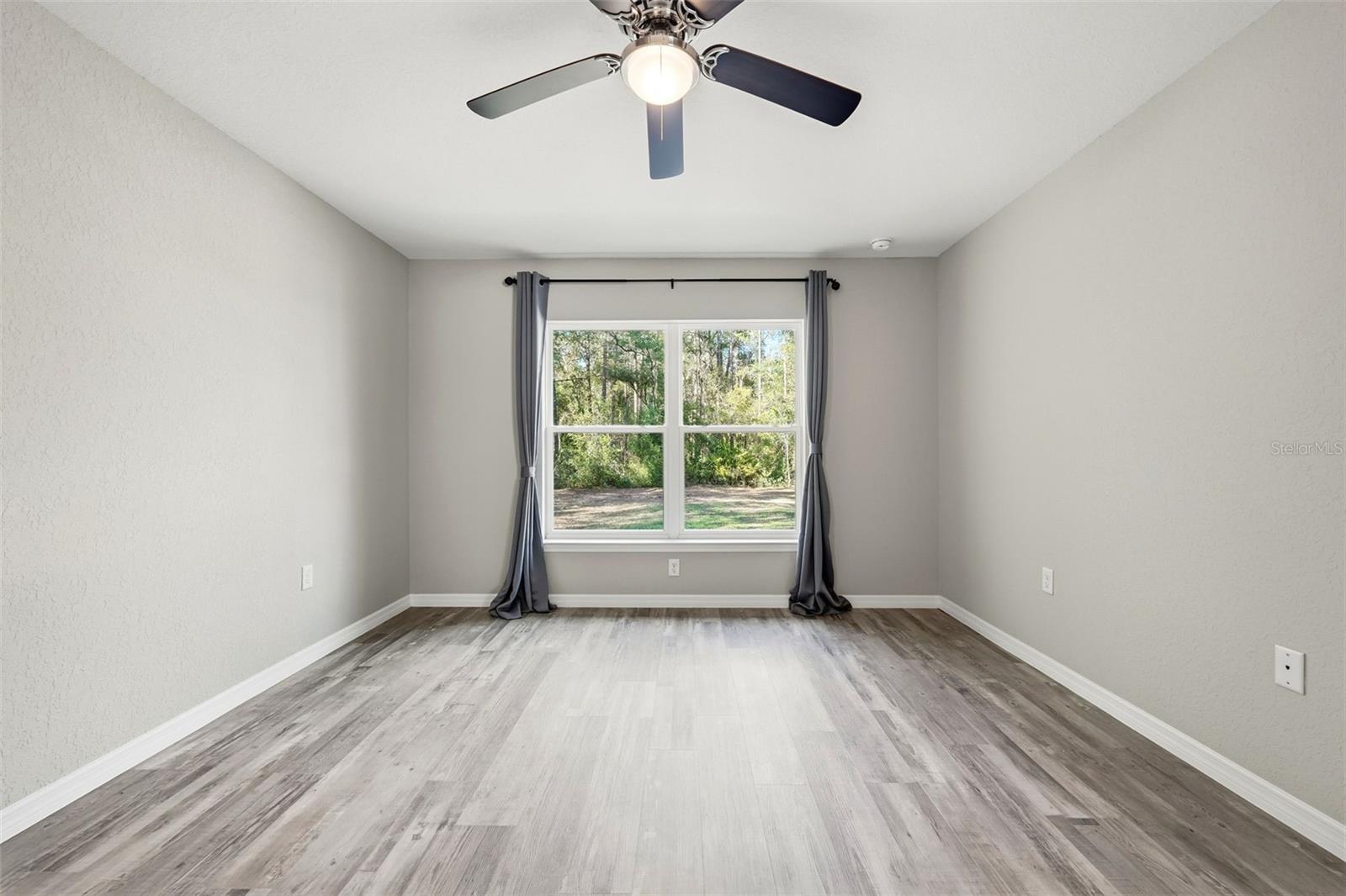 Image 15 of 51 For 10286 Gardner Way