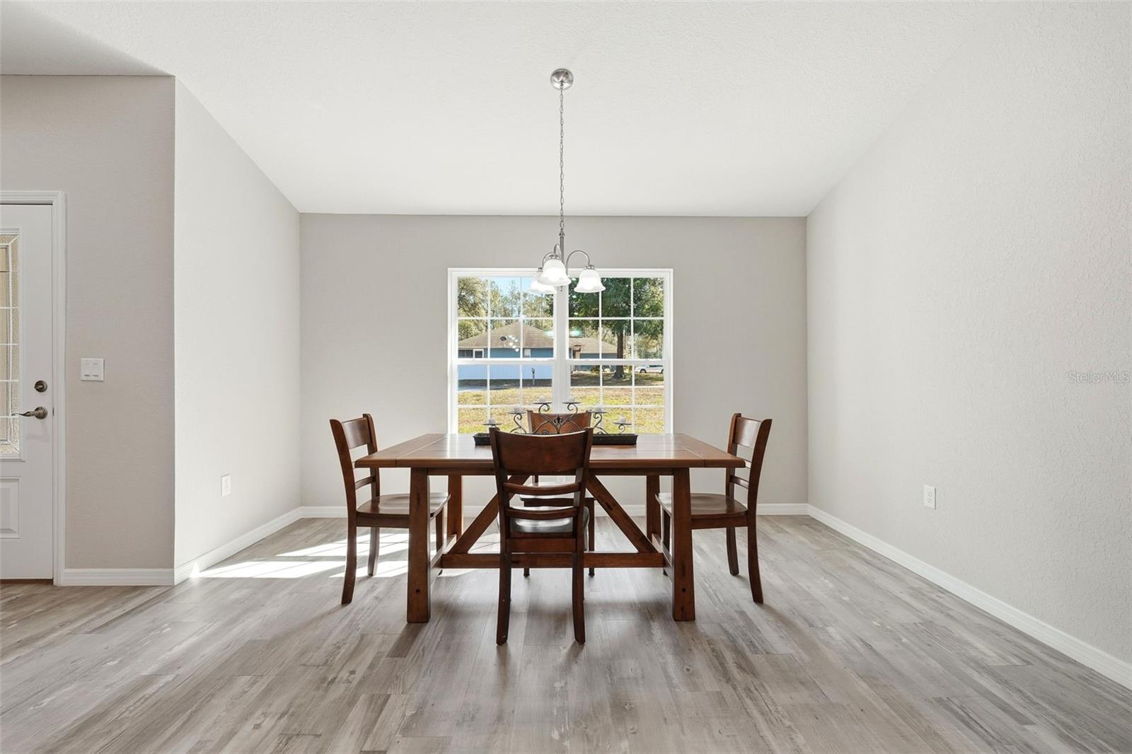 Image 22 of 51 For 10286 Gardner Way