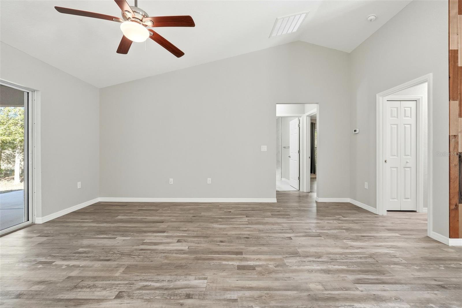 Image 32 of 51 For 10286 Gardner Way