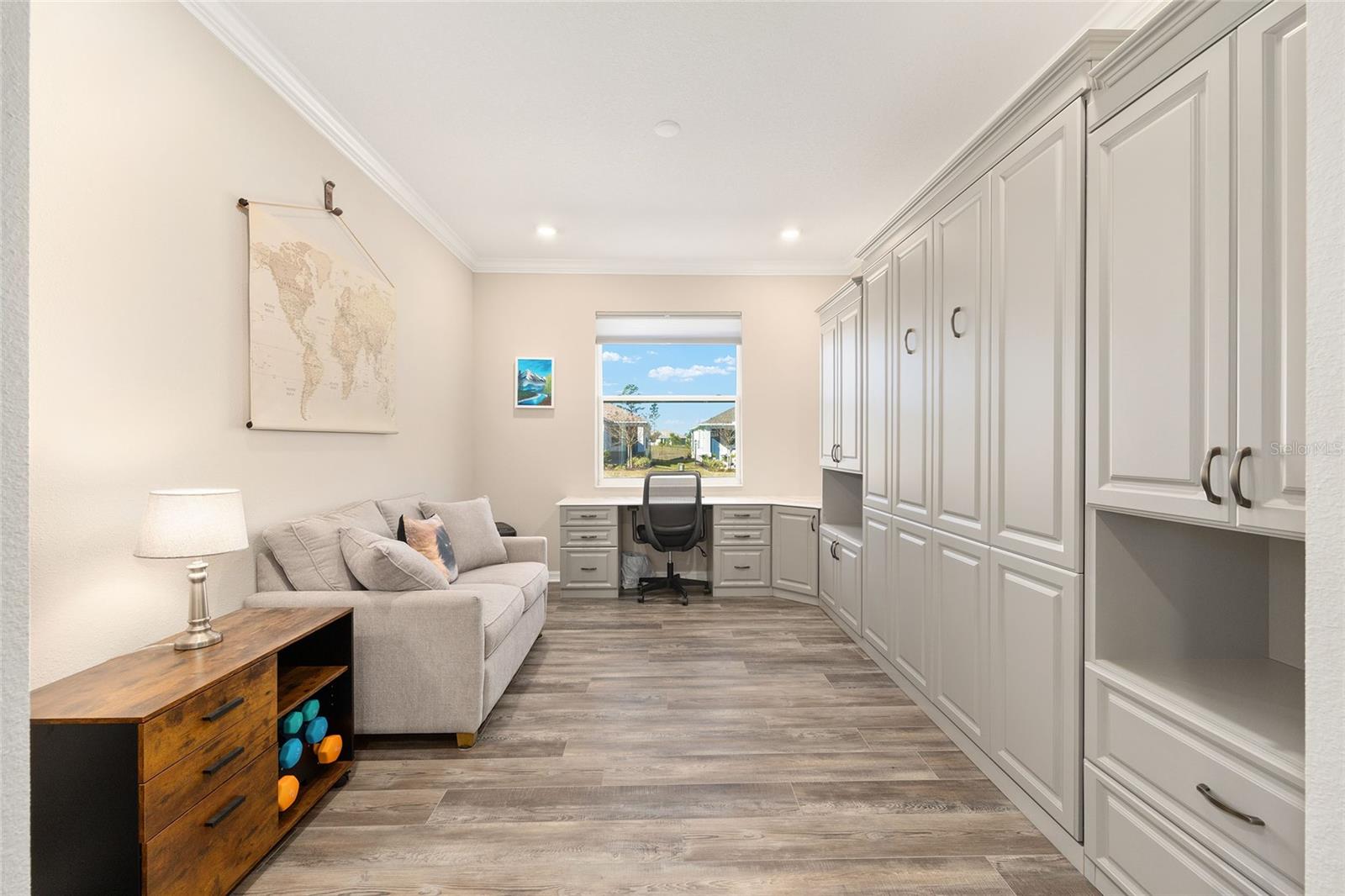 Image 13 of 46 For 10390 99th Street