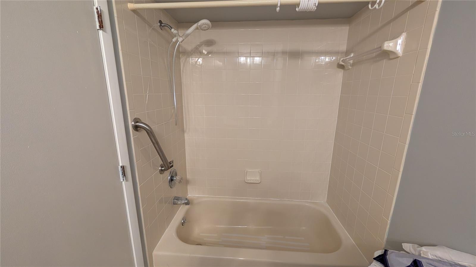 Image 12 of 13 For 10951 86th Terrace