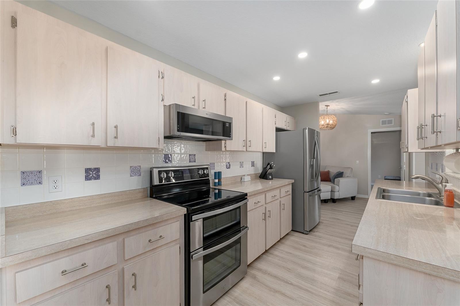 Image 15 of 48 For 6549 84th Place Road