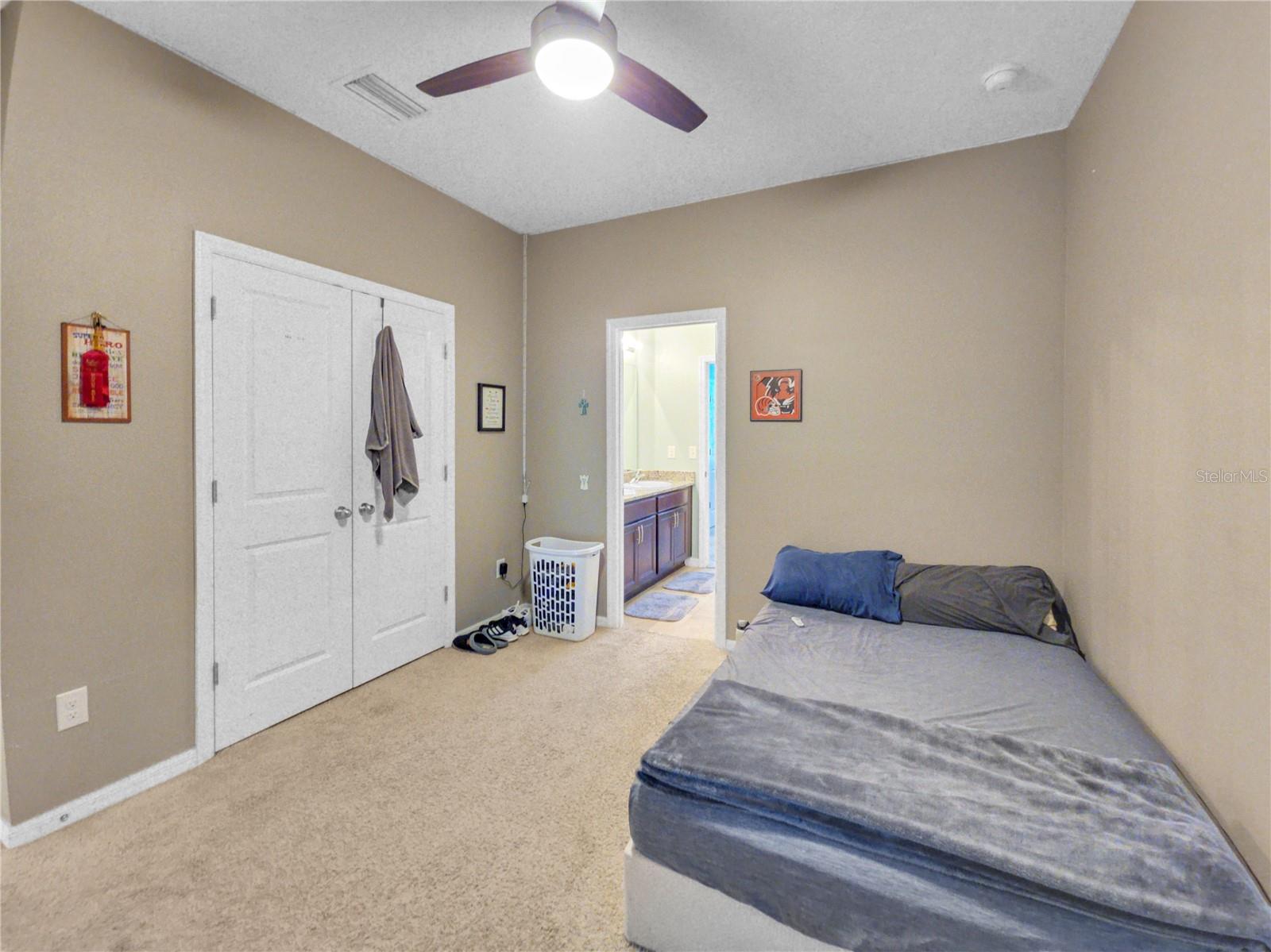 Image 12 of 42 For 5198 19th Place