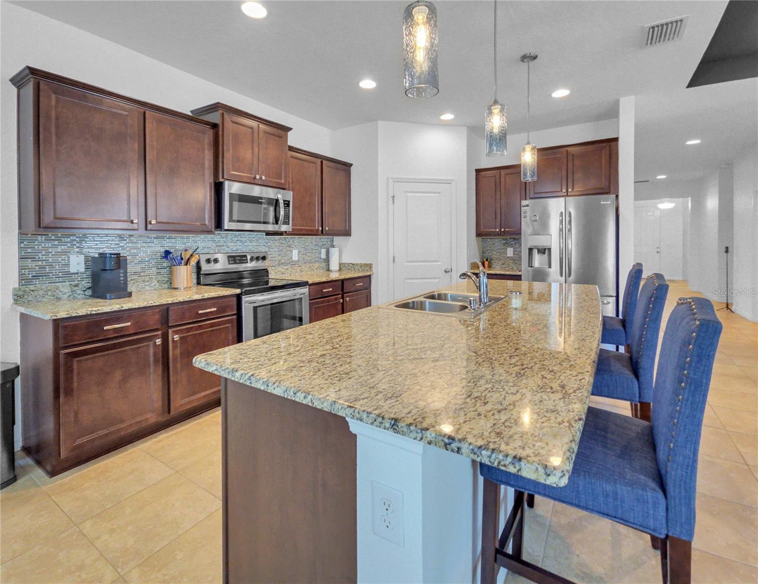 Image 25 of 42 For 5198 19th Place