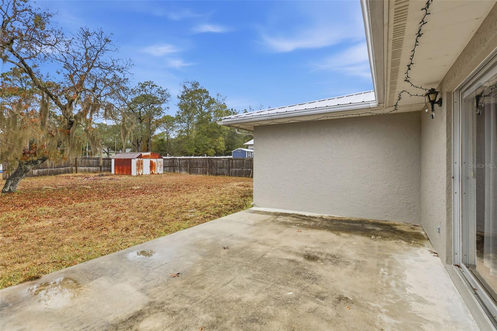 Image 33 of 36 For 920 Lyle Avenue