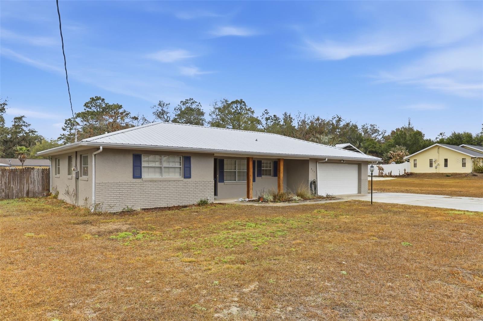 Image 5 of 36 For 920 Lyle Avenue