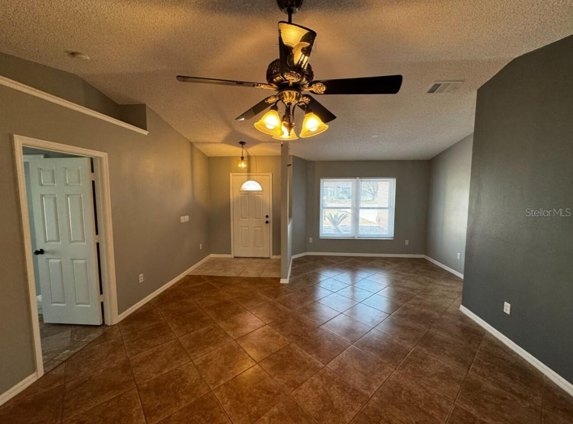 Image 9 of 18 For 7854 62nd Court