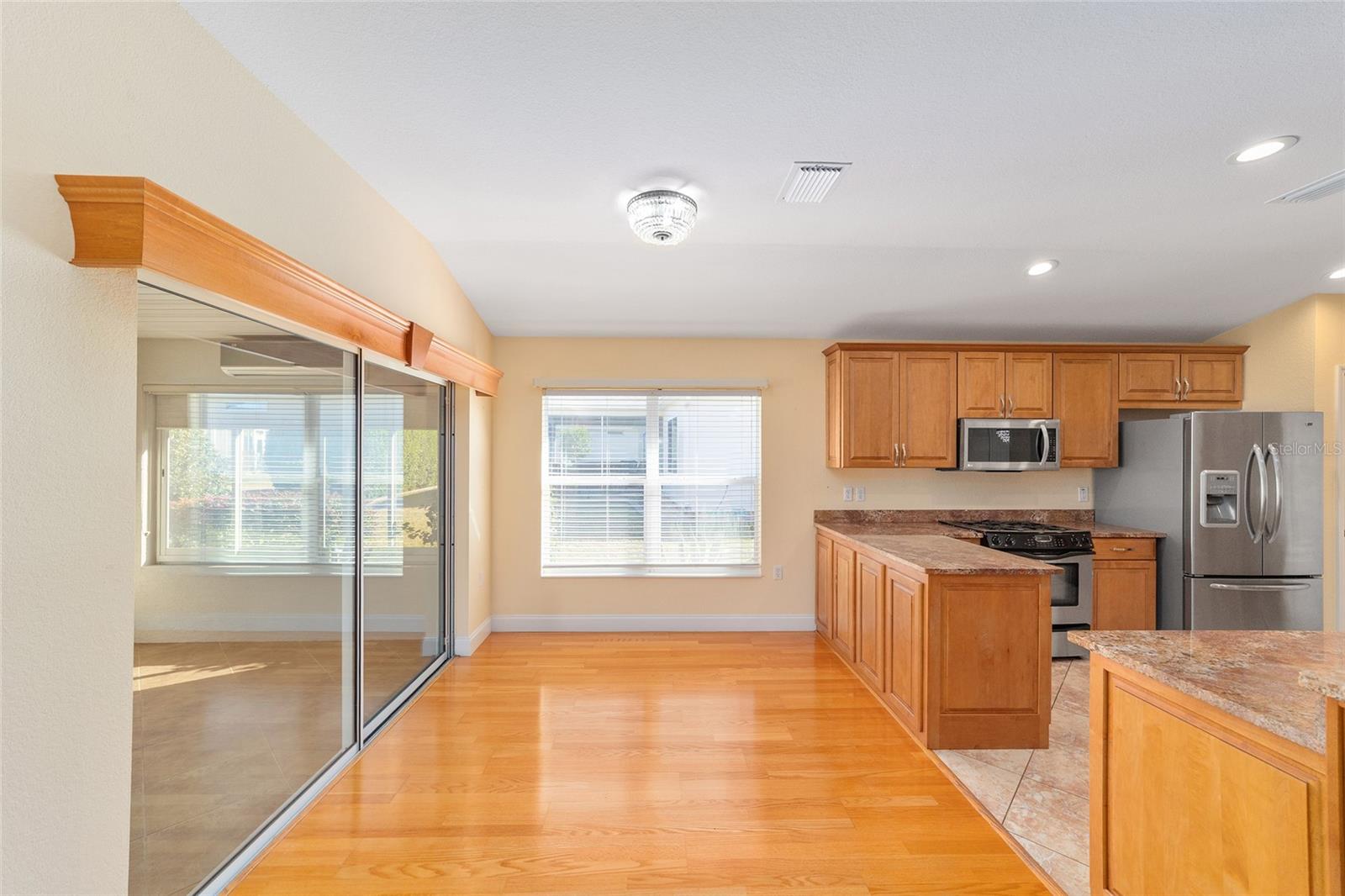 Image 27 of 54 For 13589 87th Circle