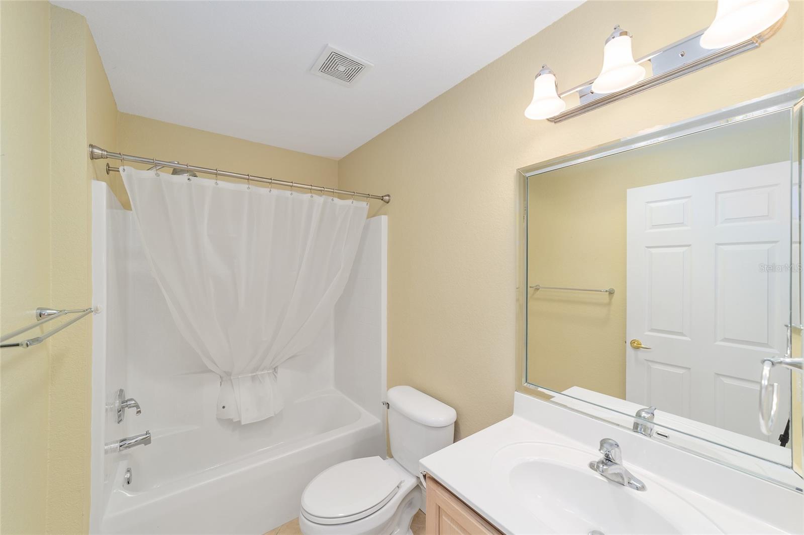 Image 36 of 54 For 13589 87th Circle