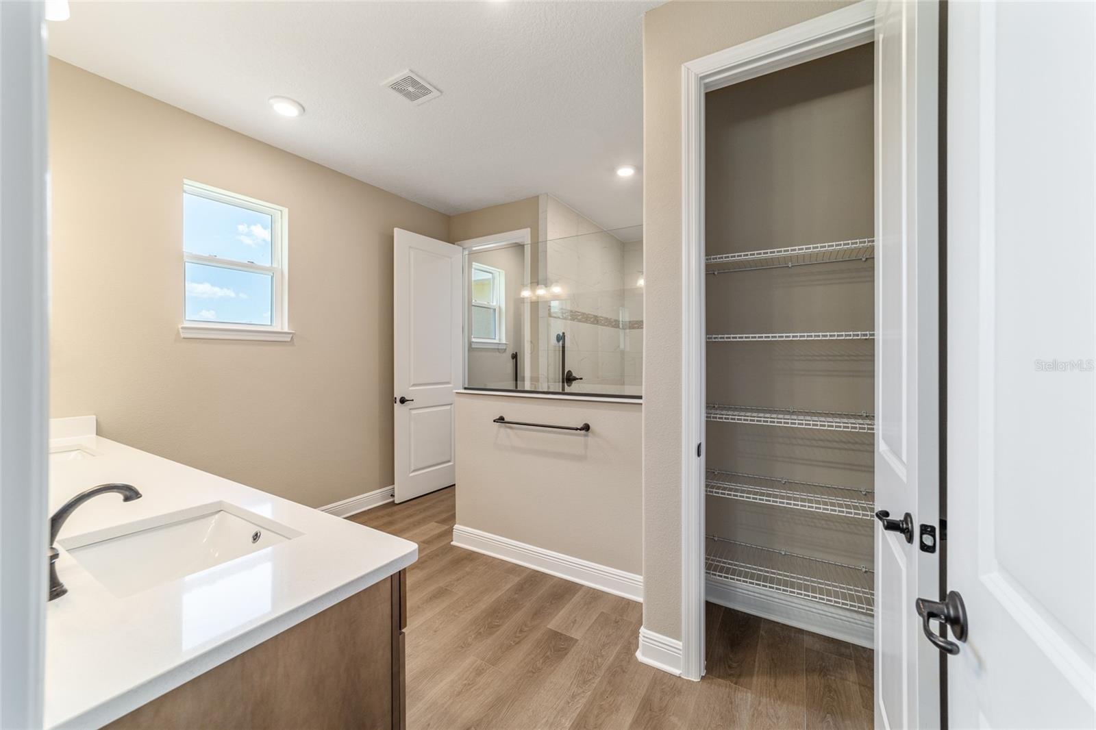 Image 46 of 75 For 10537 96th Lane Road