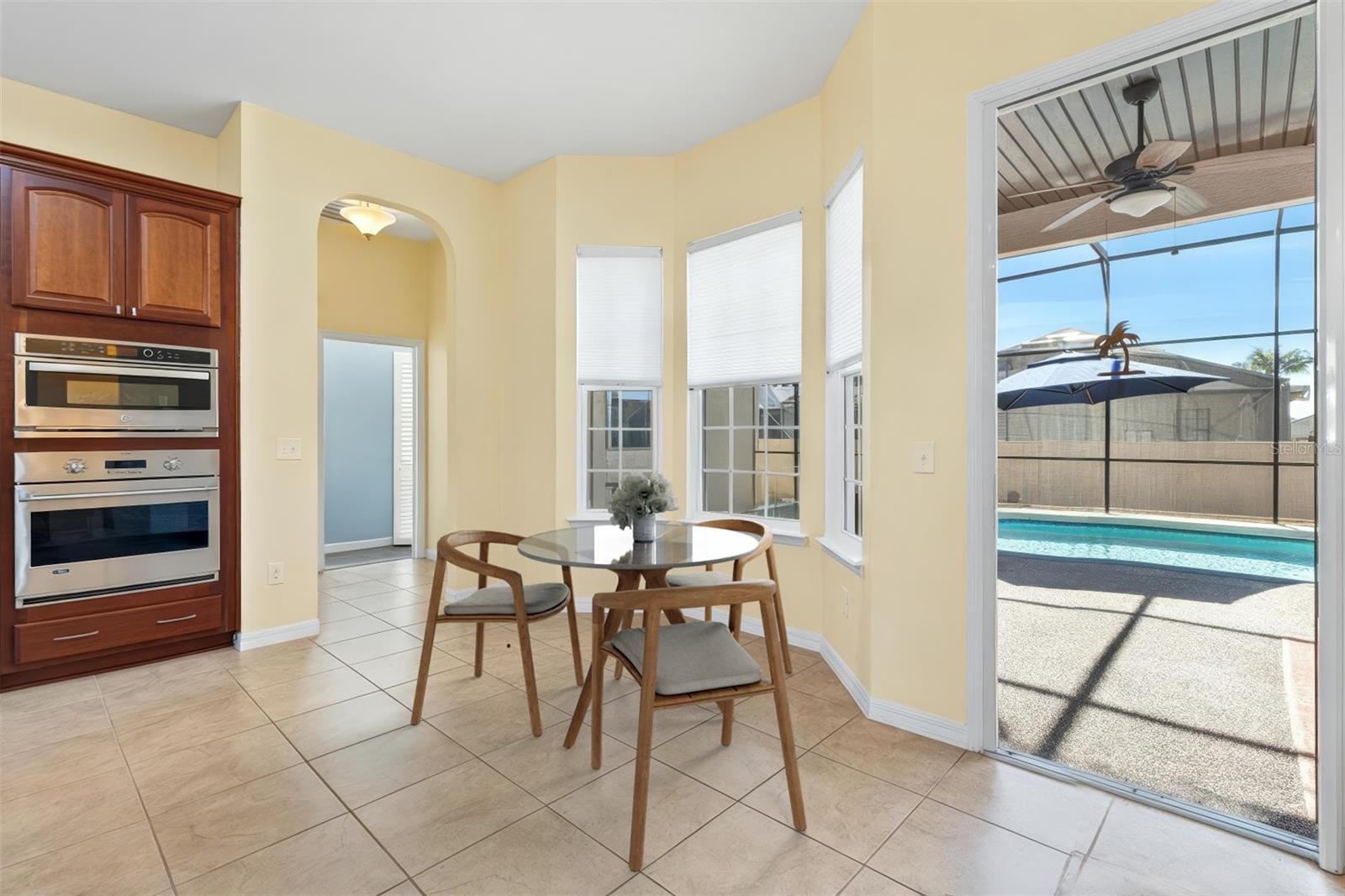 Image 13 of 64 For 10928 168th Loop