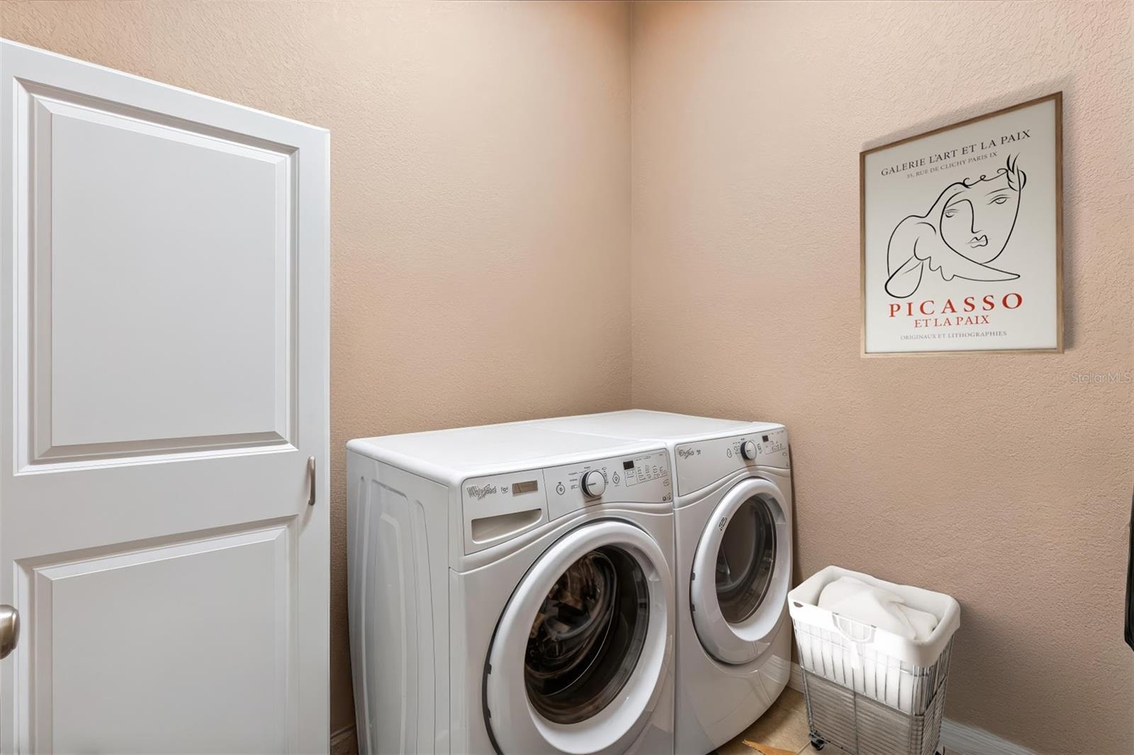 Image 37 of 64 For 10928 168th Loop