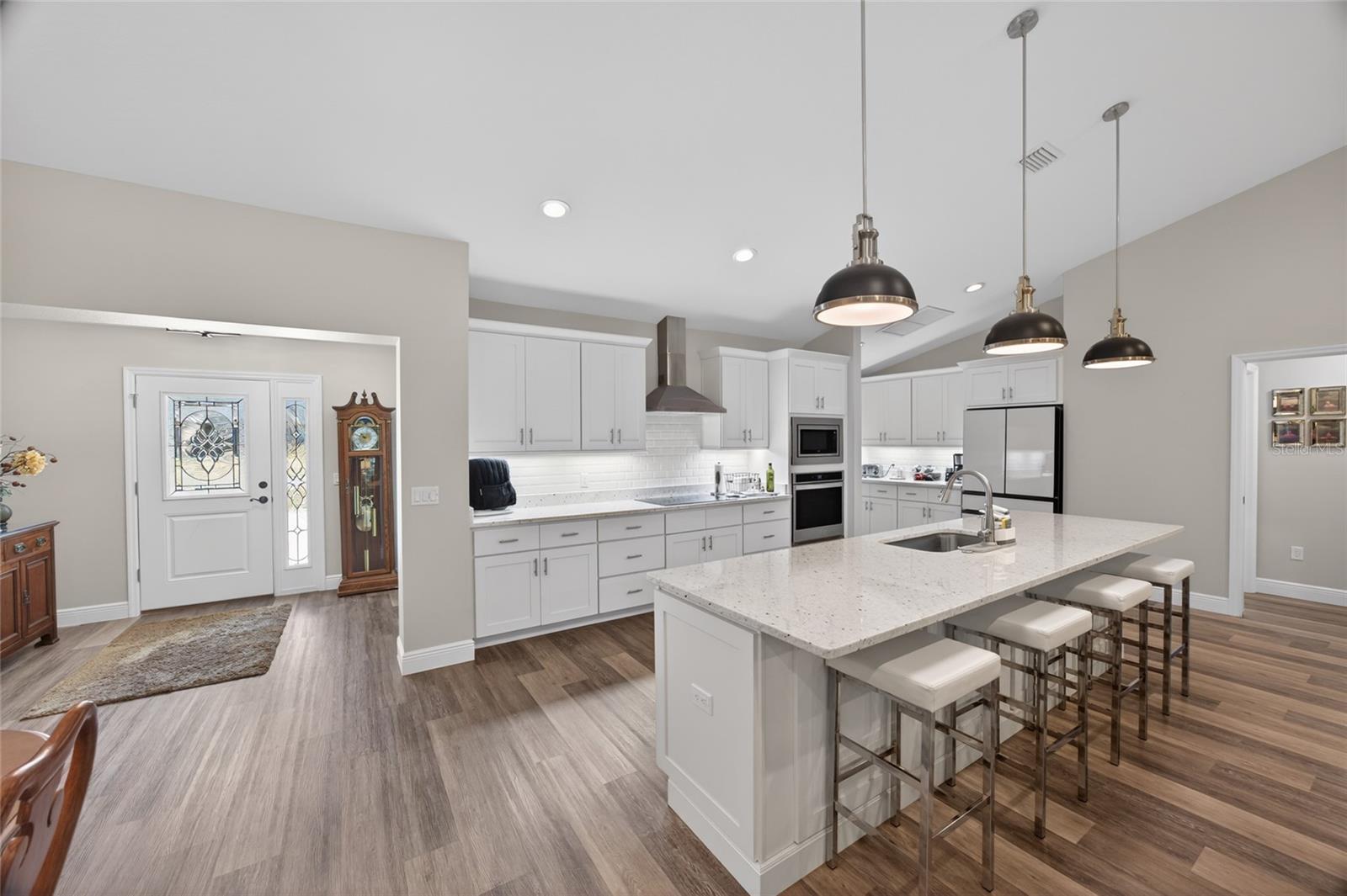 Image 13 of 34 For 10160 41st Avenue