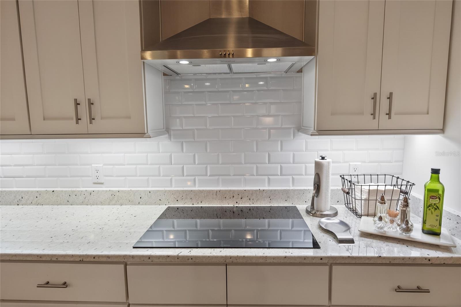 Image 16 of 34 For 10160 41st Avenue