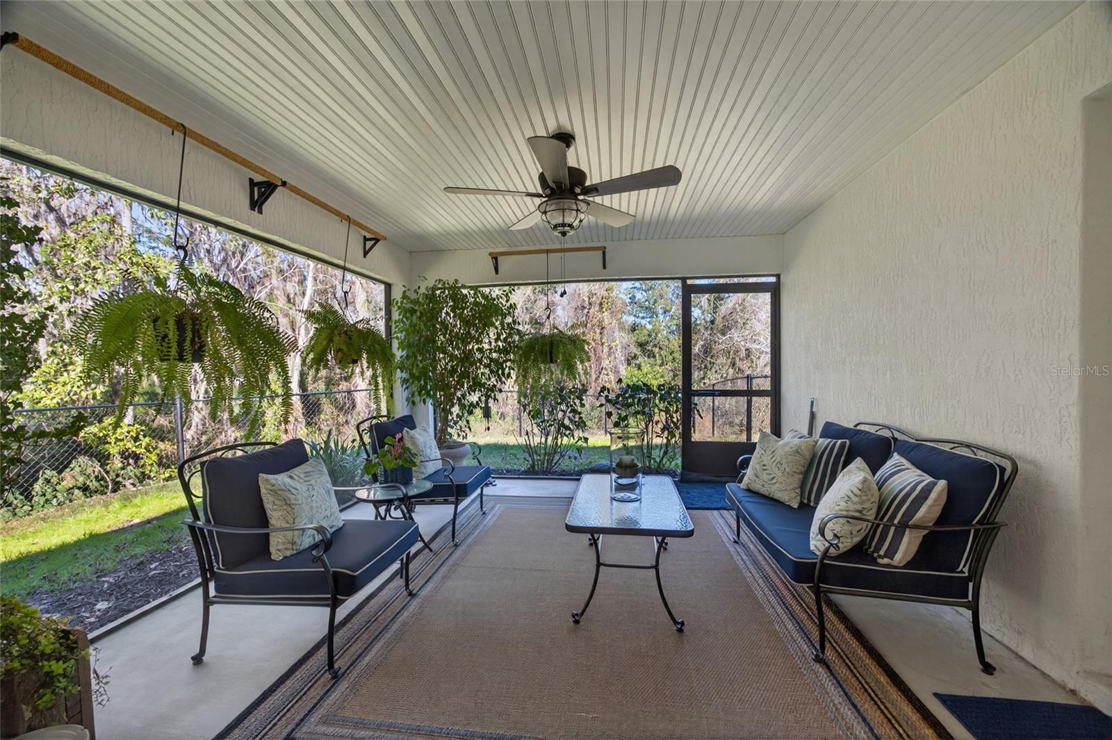 Image 18 of 34 For 10160 41st Avenue