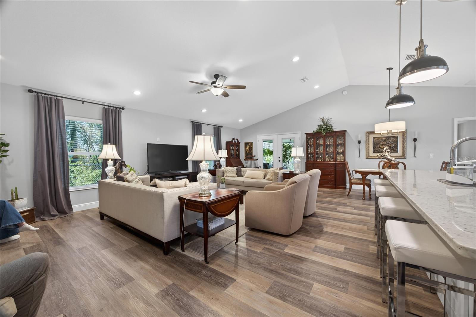 Image 24 of 34 For 10160 41st Avenue