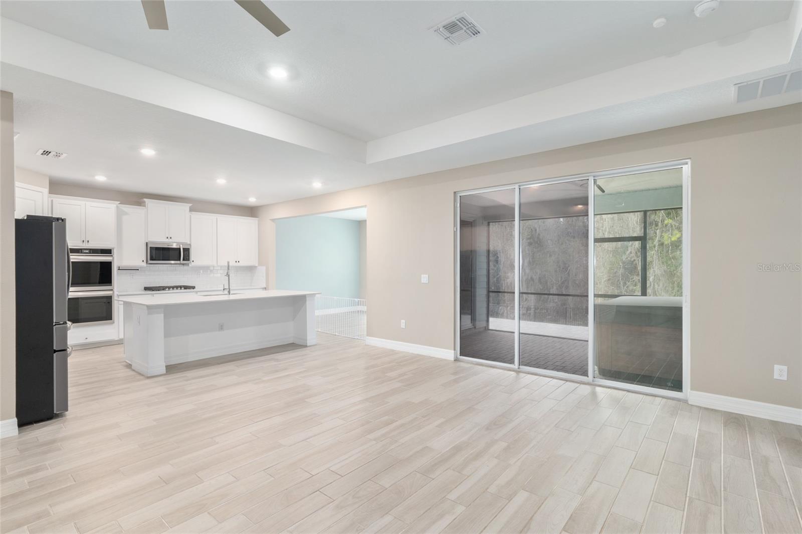 Image 12 of 75 For 4226 11 Avenue