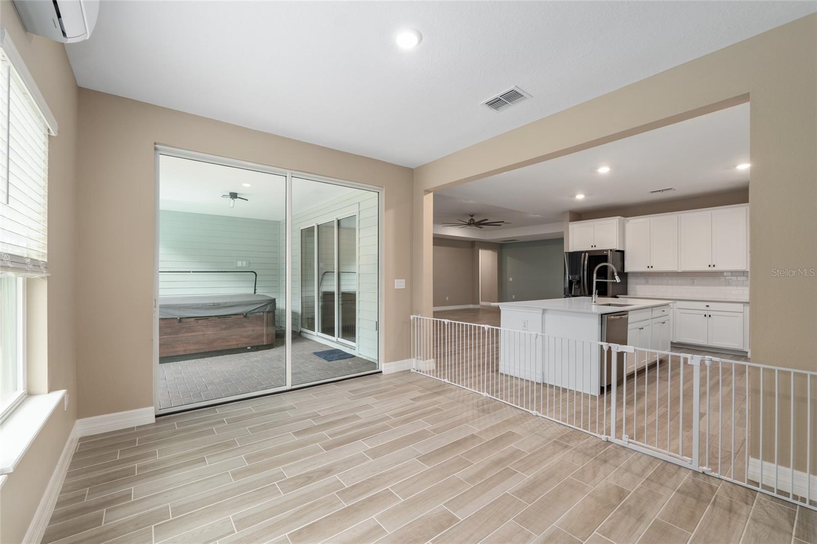 Image 25 of 75 For 4226 11 Avenue