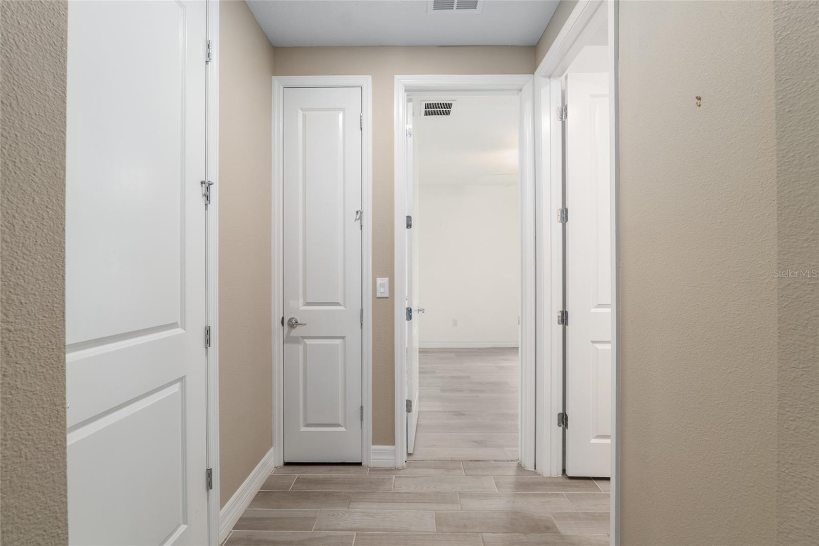 Image 38 of 75 For 4226 11 Avenue