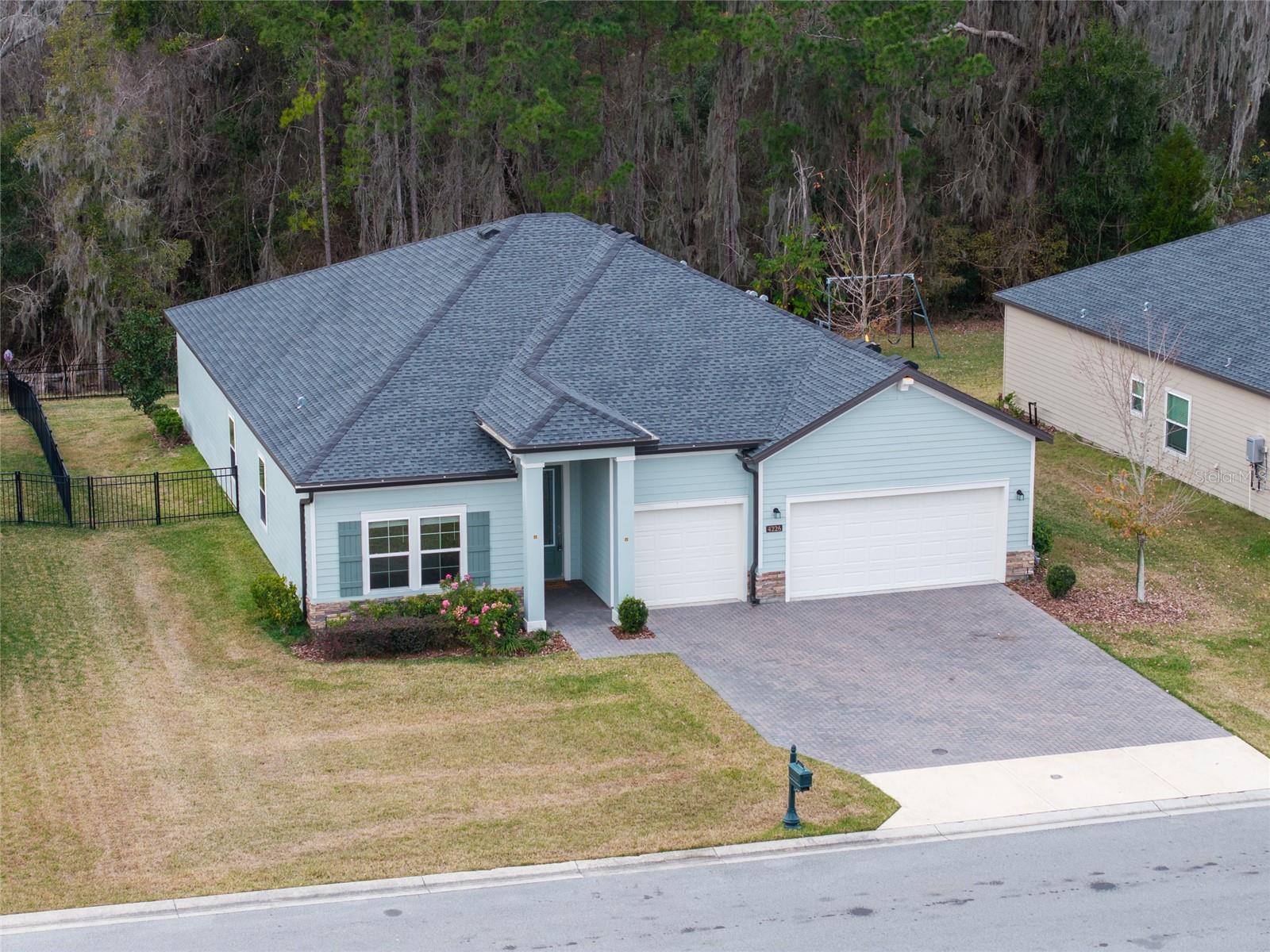 Image 71 of 75 For 4226 11 Avenue