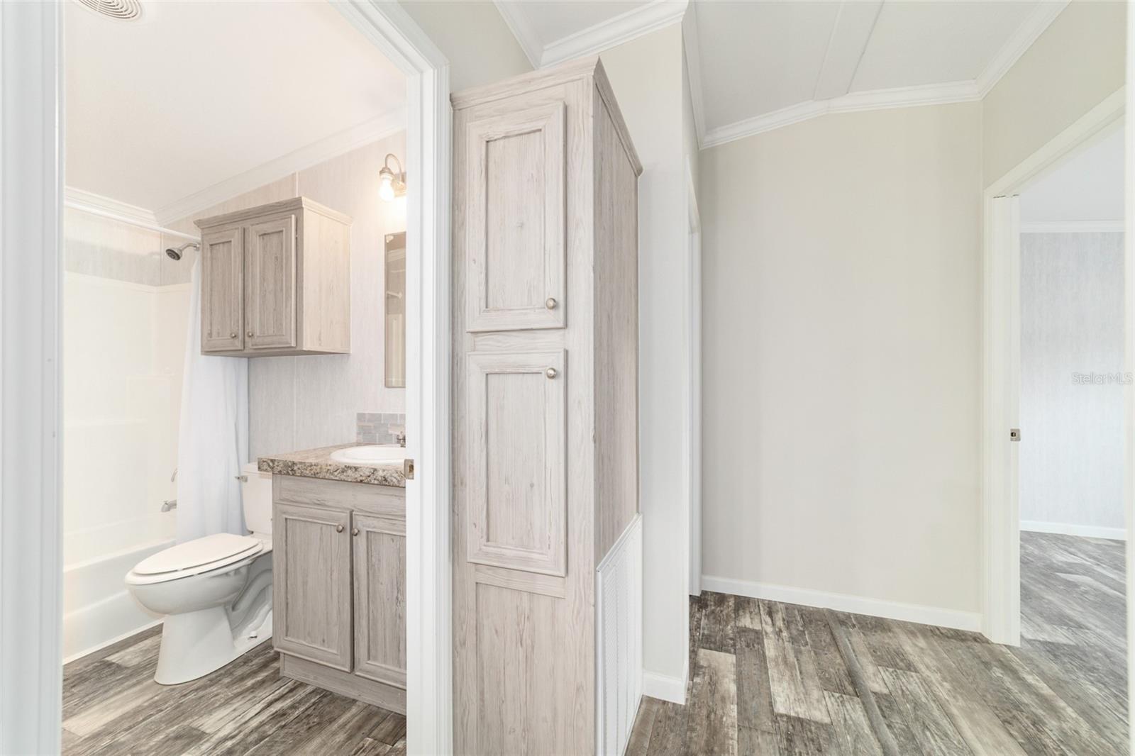 Image 16 of 33 For 13164 18th Street Road