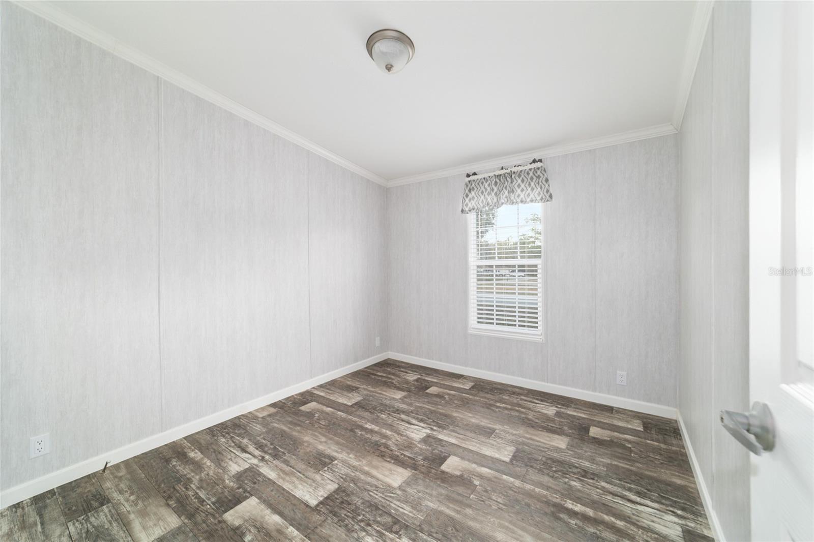 Image 22 of 33 For 13164 18th Street Road