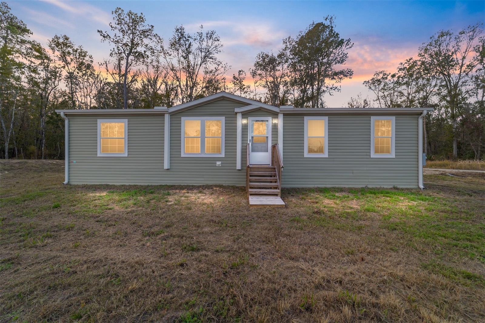 Image 26 of 33 For 13164 18th Street Road