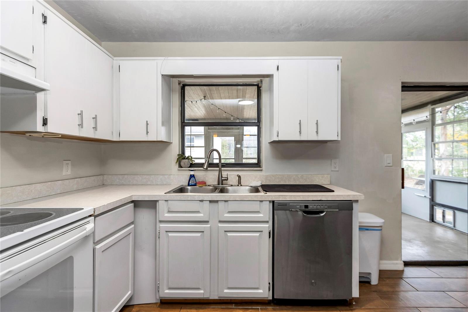 Image 13 of 30 For 20117 83rd Street