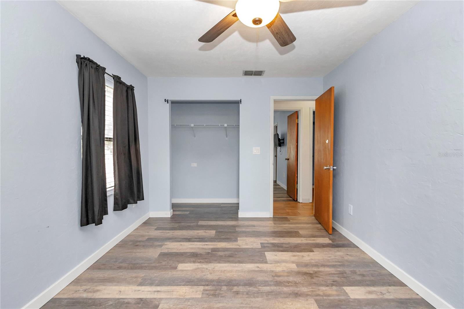 Image 19 of 30 For 20117 83rd Street