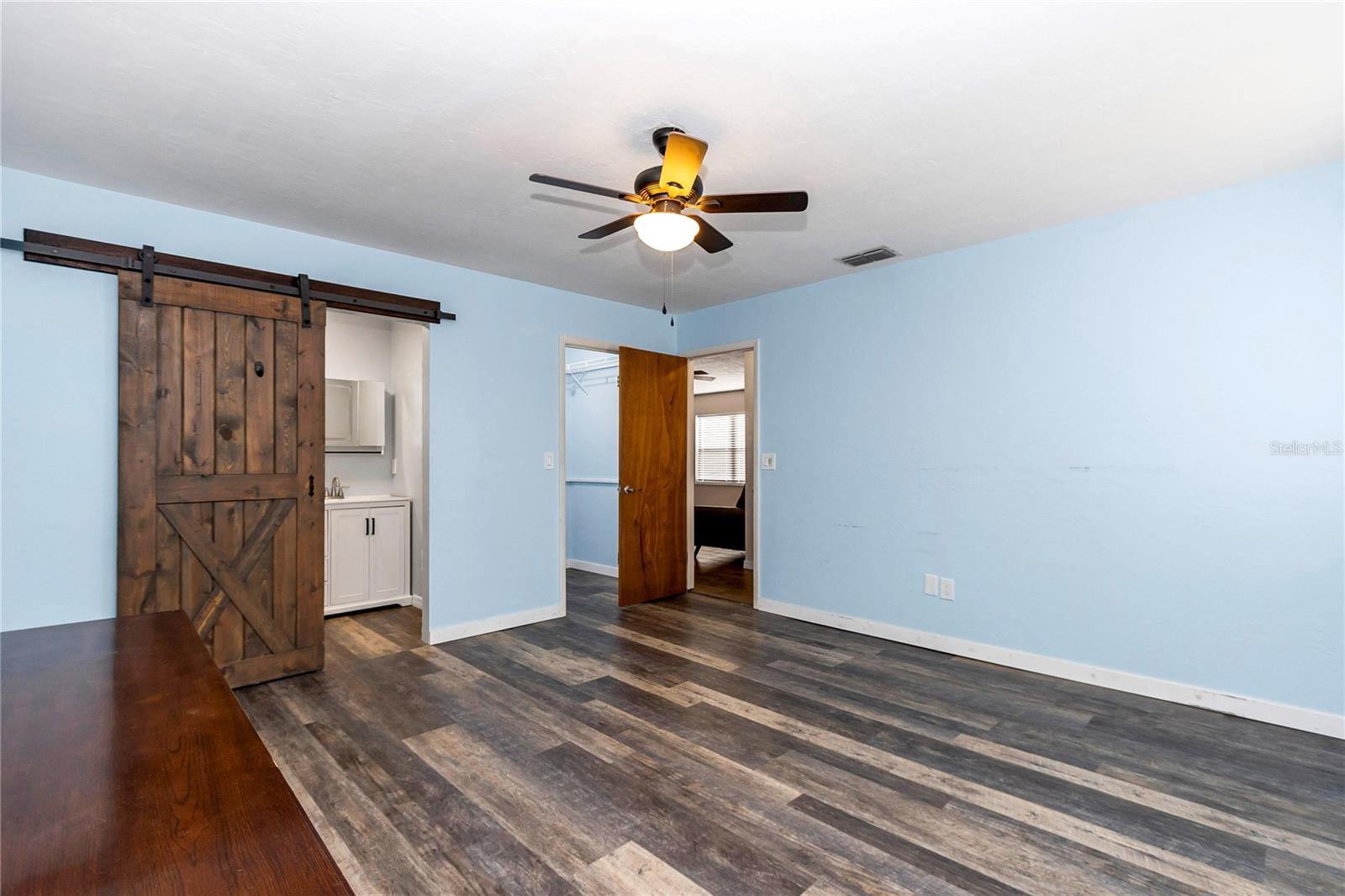 Image 21 of 30 For 20117 83rd Street