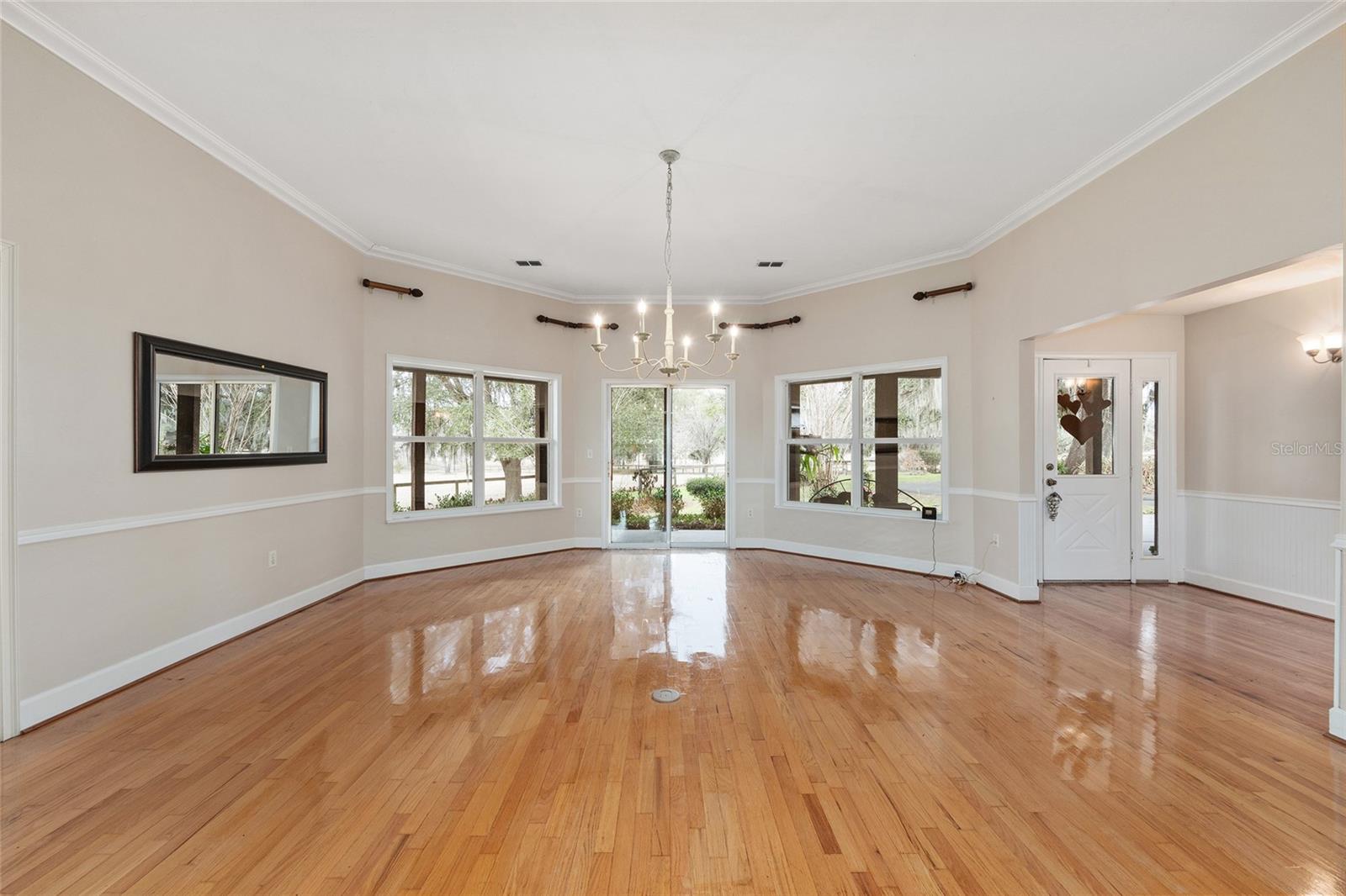 Image 10 of 78 For 15000 Hwy 318