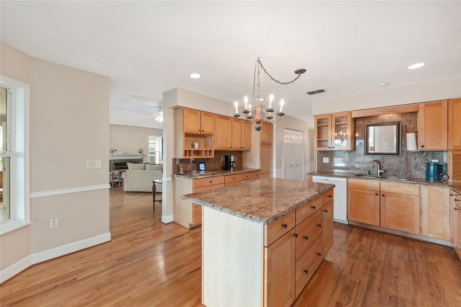 Image 19 of 78 For 15000 Hwy 318