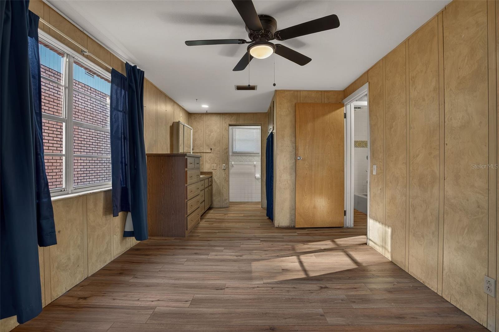 Image 36 of 56 For 5675 Sandalwood Way