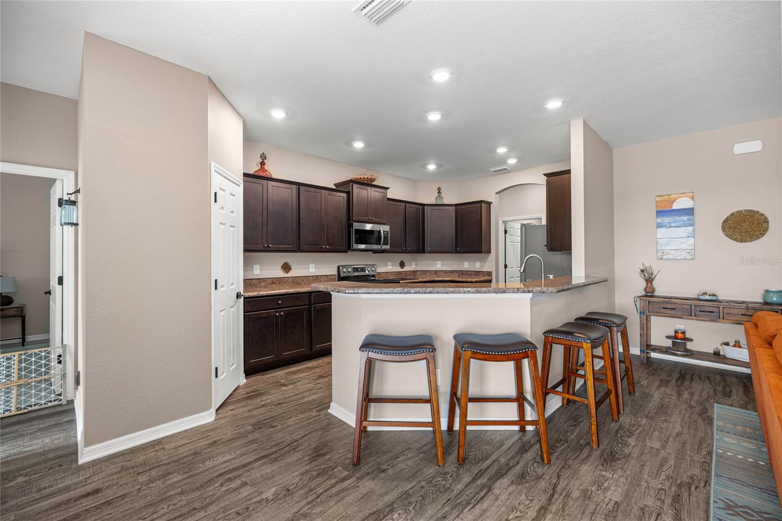 Image 15 of 37 For 8923 42nd Court