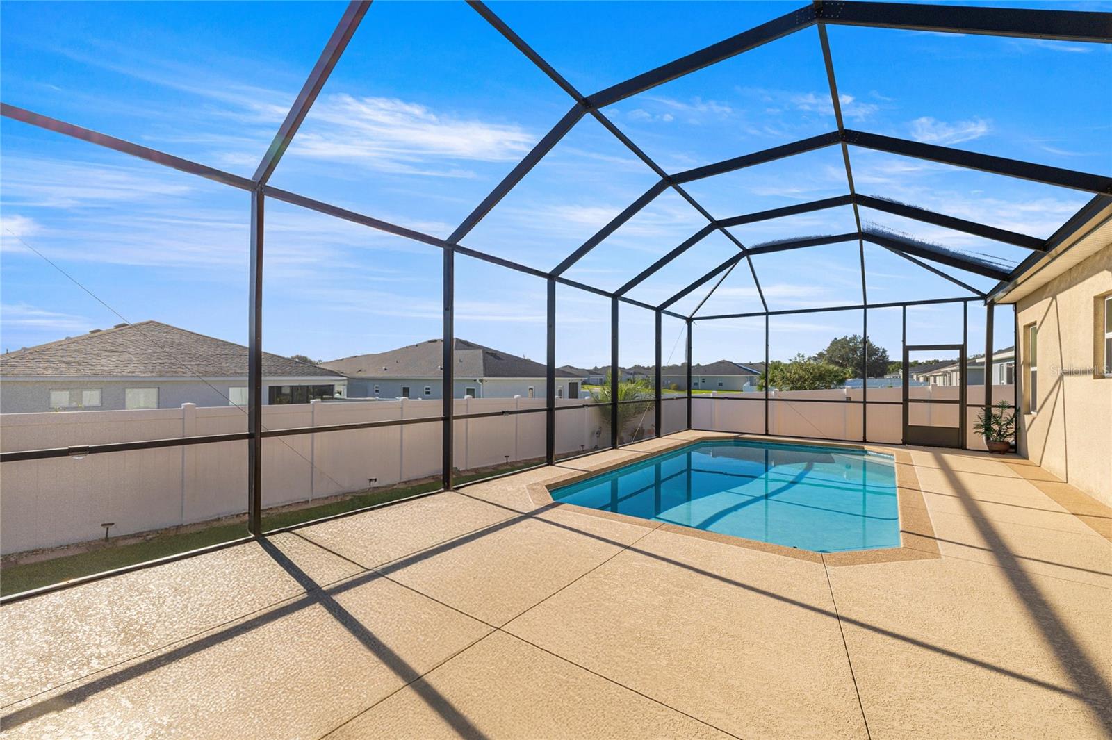 Image 5 of 37 For 8923 42nd Court