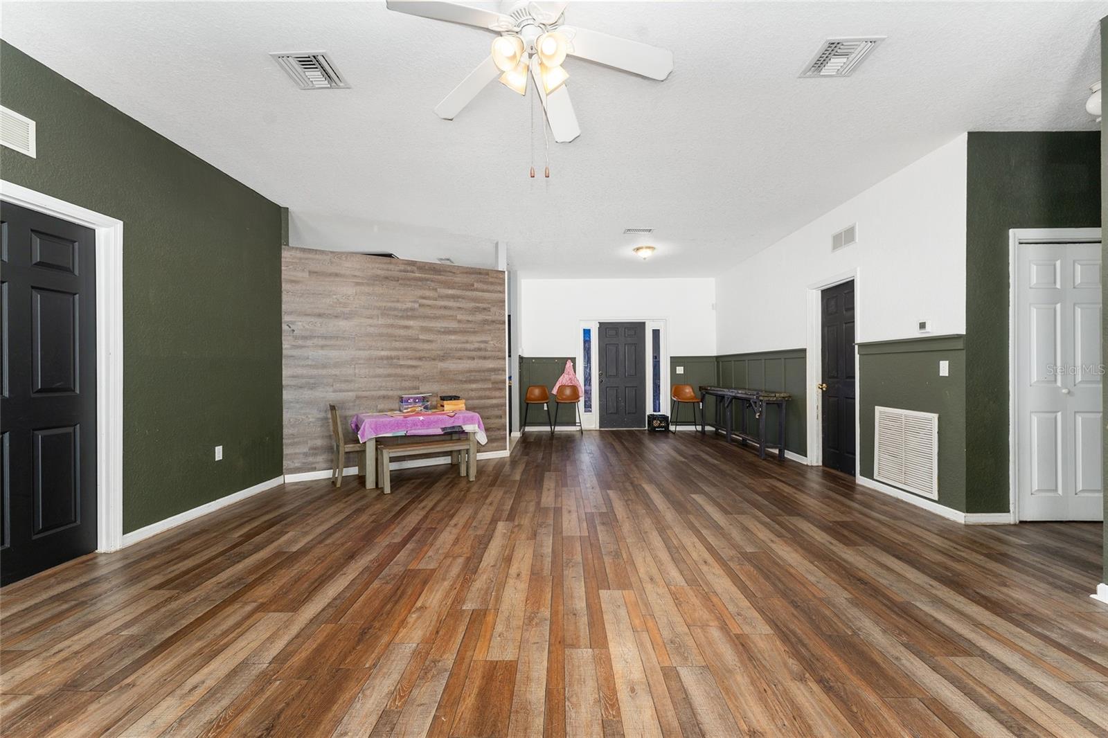 Image 12 of 44 For 855 107th Court