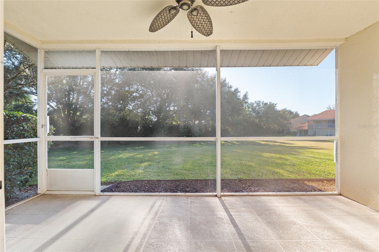 Image 42 of 52 For 5411 Admiral Way 4-101