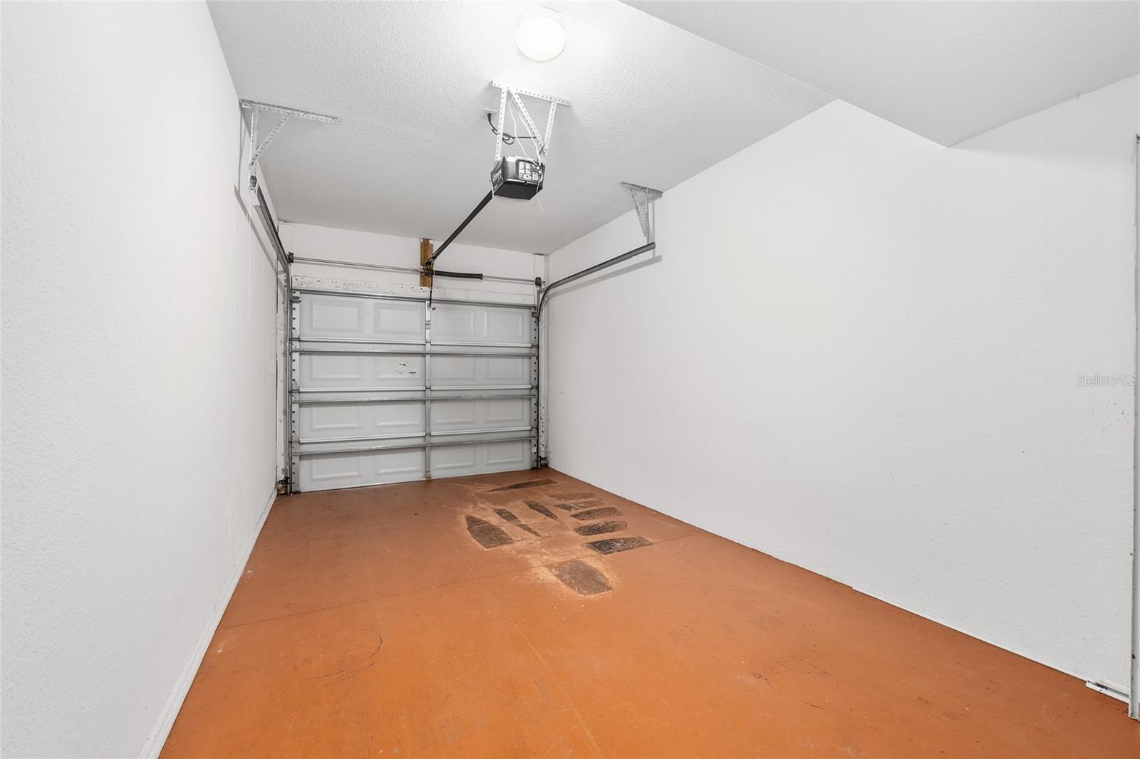 Image 49 of 52 For 5411 Admiral Way 4-101