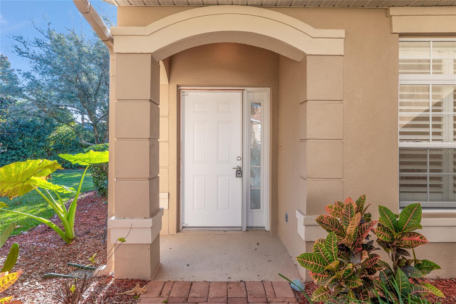 Image 7 of 52 For 5411 Admiral Way 4-101