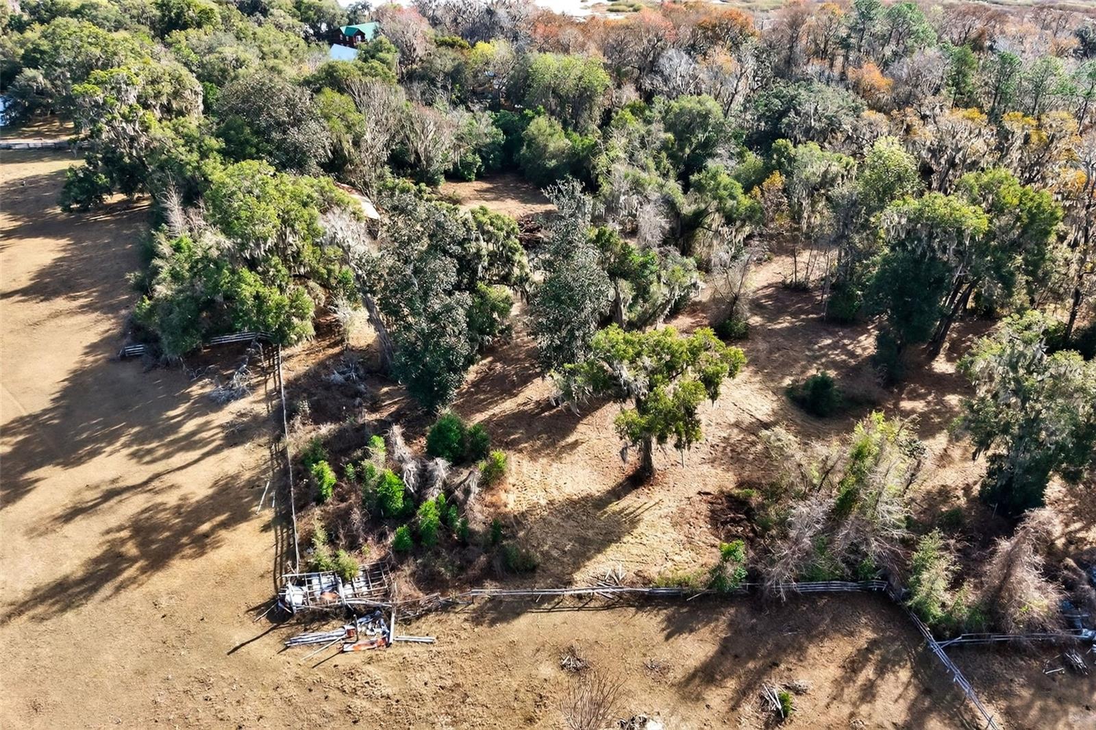 Image 18 of 48 For 8989 Great Oaks Drive