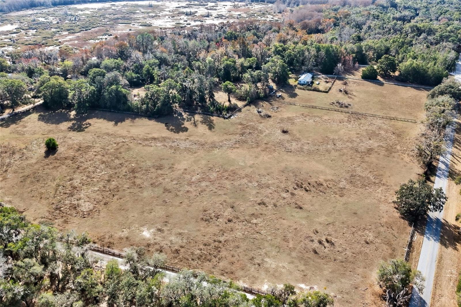 Image 24 of 48 For 8989 Great Oaks Drive