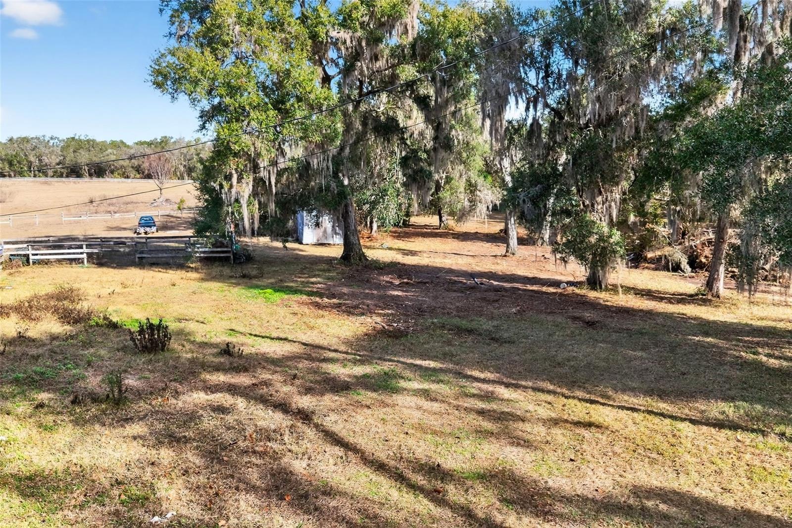 Image 33 of 48 For 8989 Great Oaks Drive