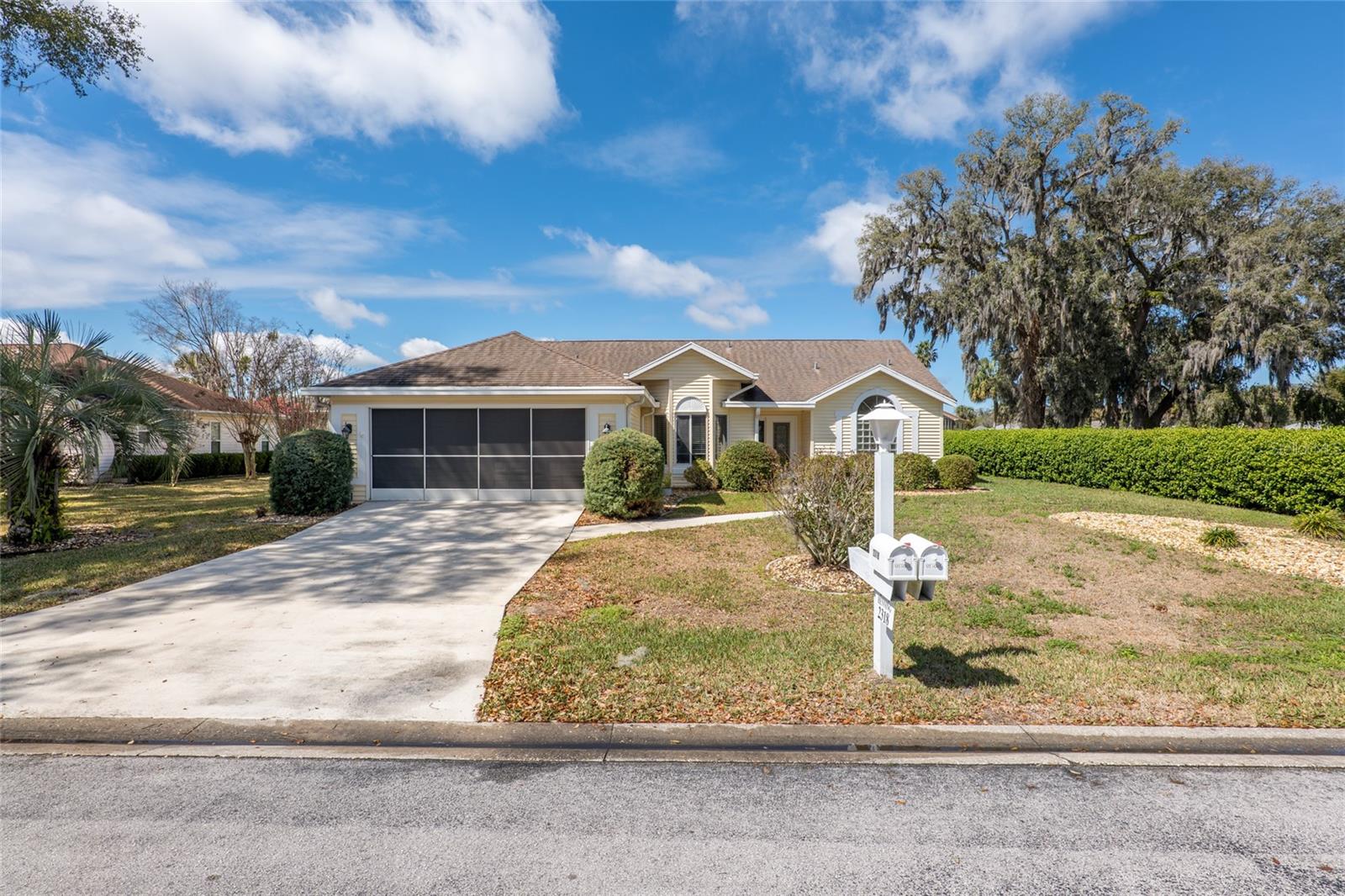 Image 3 of 79 For 2318 50th Avenue