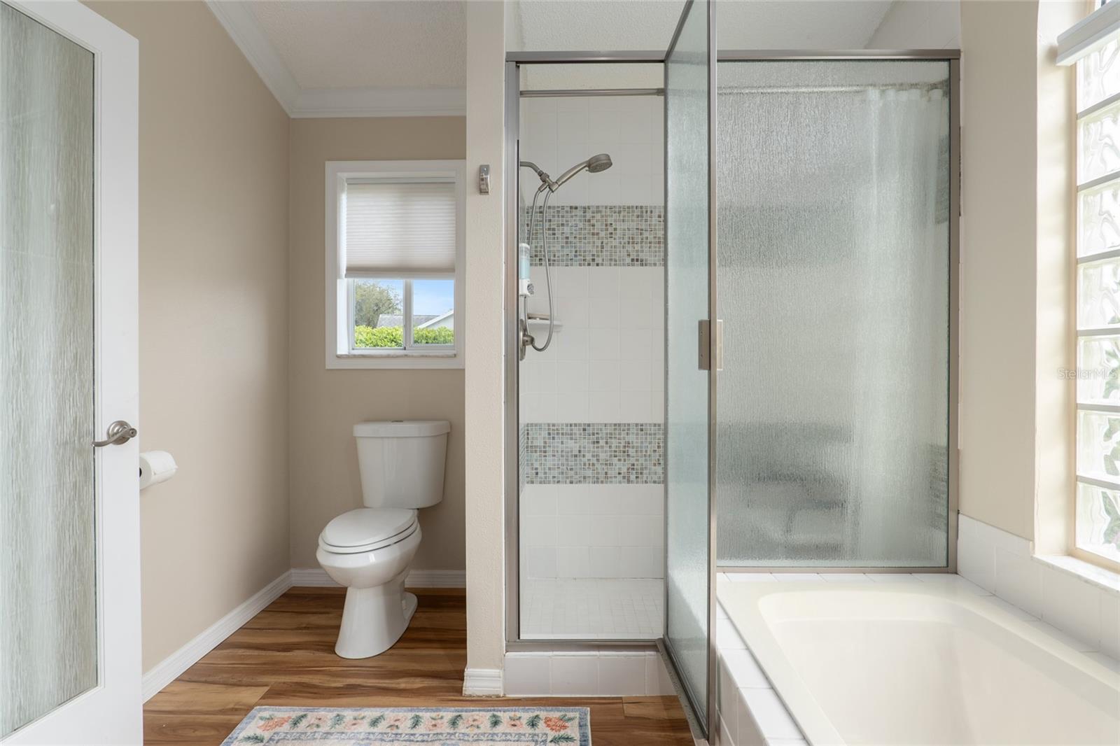 Image 36 of 79 For 2318 50th Avenue