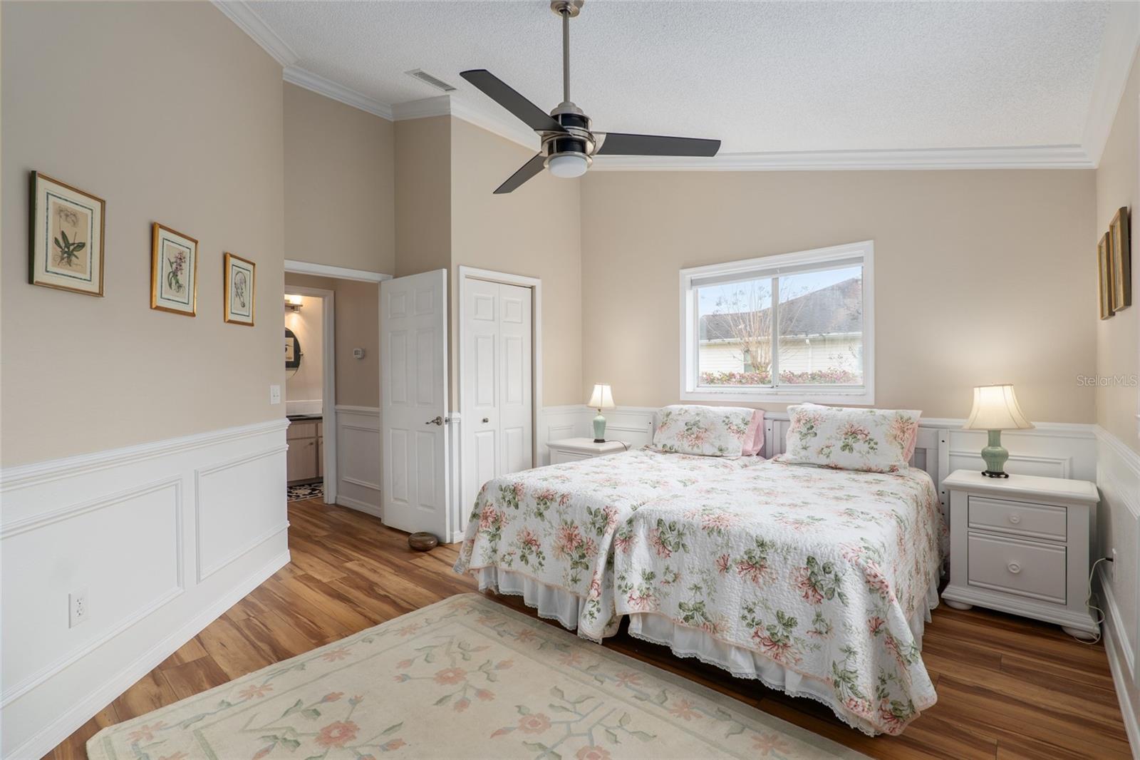 Image 41 of 79 For 2318 50th Avenue