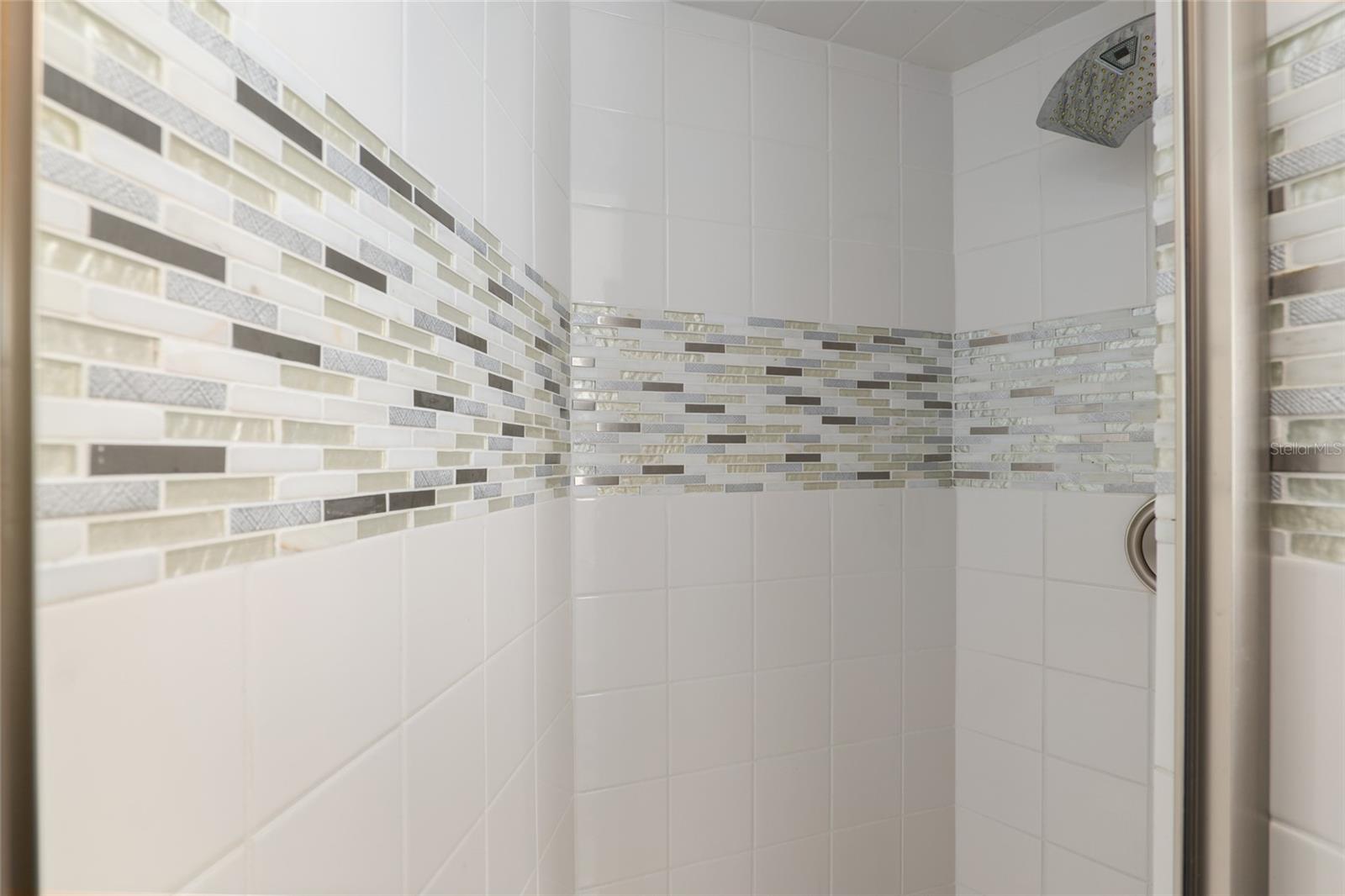 Image 46 of 79 For 2318 50th Avenue