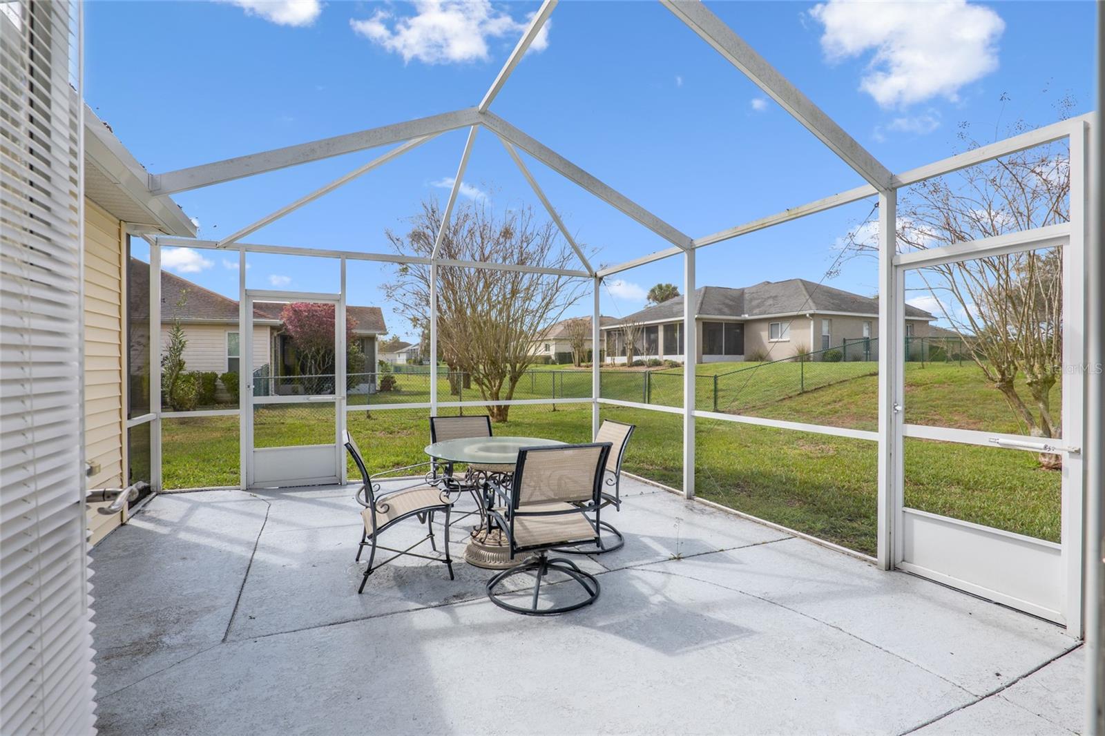 Image 52 of 79 For 2318 50th Avenue