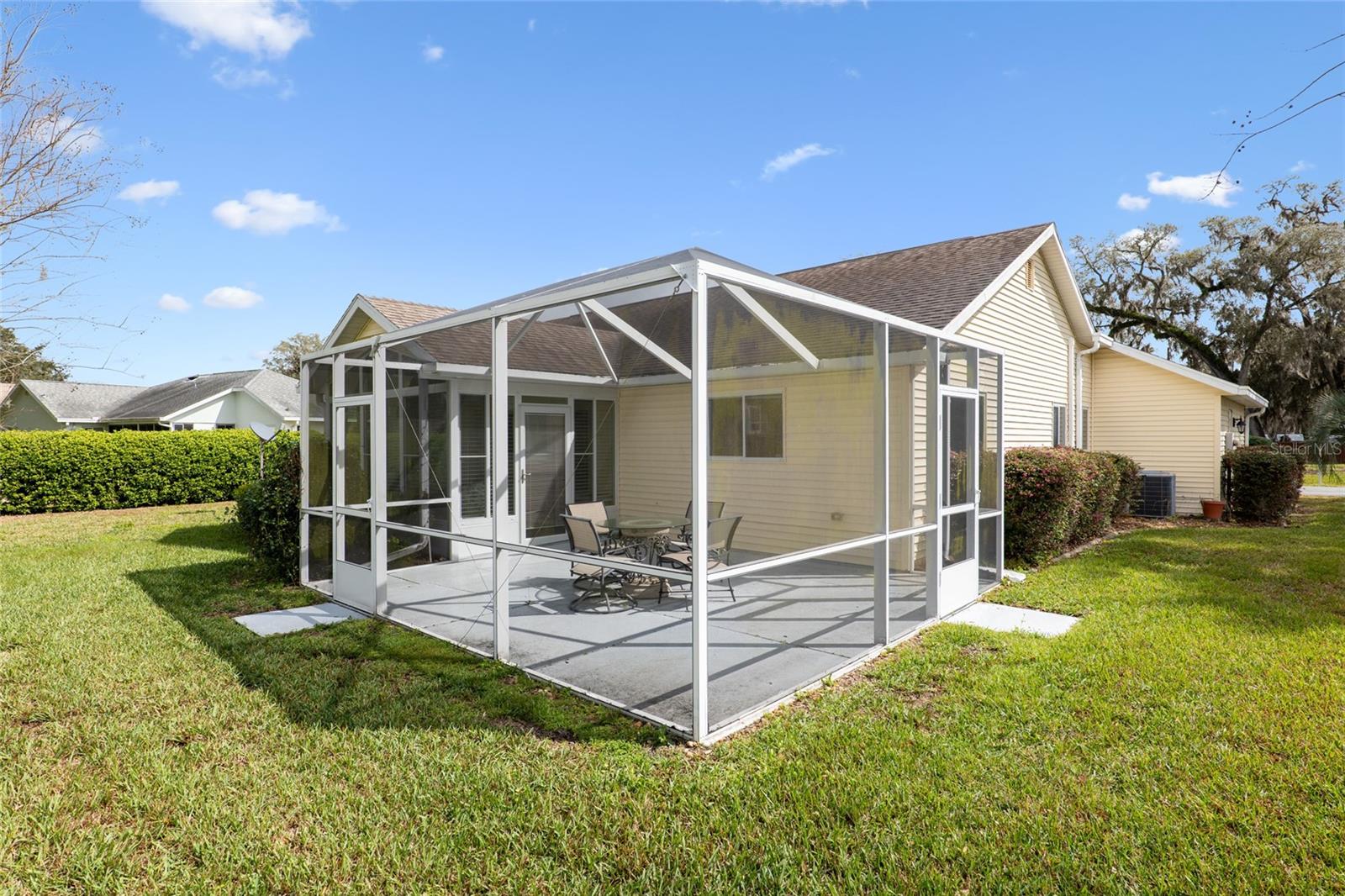 Image 56 of 79 For 2318 50th Avenue