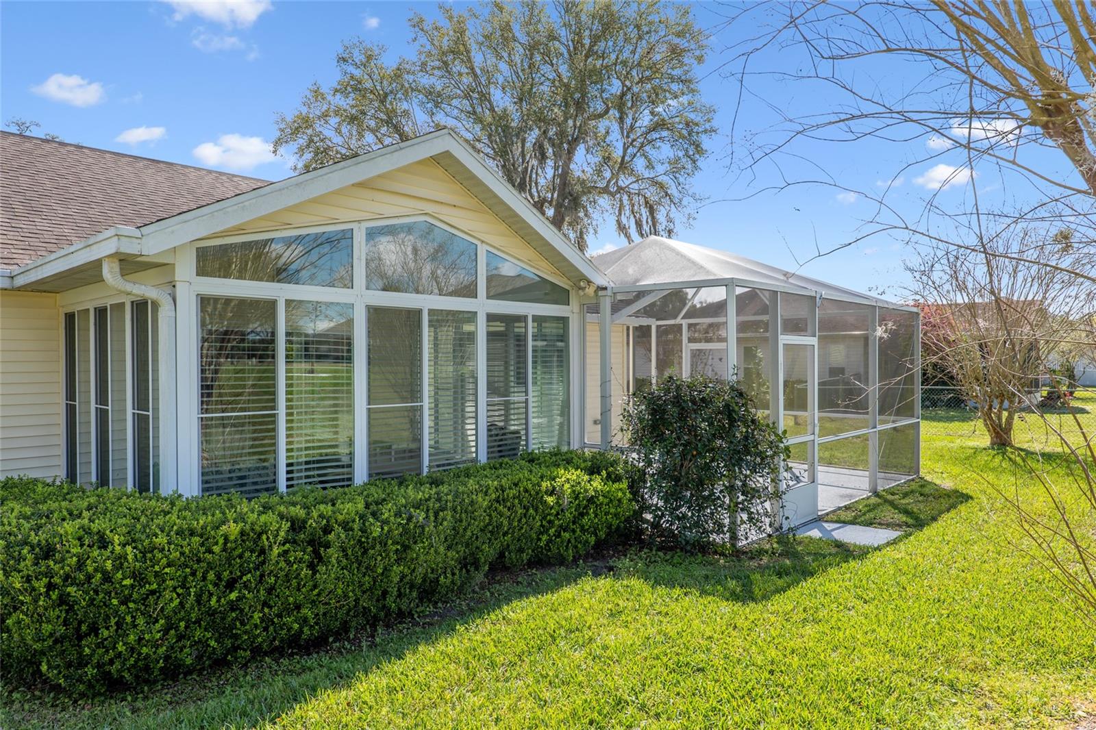 Image 61 of 79 For 2318 50th Avenue